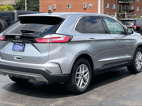 Certified 2024 Ford Edge SEL AWD/4WD image 12