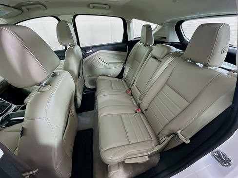 Used 2015 Ford C-MAX SEL w/ Equipment Group 302A image 28