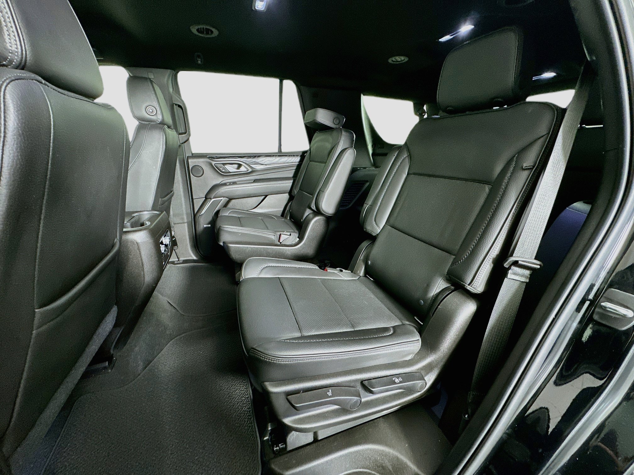 Used 2021 GMC Yukon Denali AWD/4WD image 28