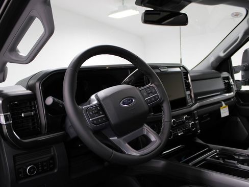 New 2026 Ford F250 Lariat w/ Black Appearance Package image 26