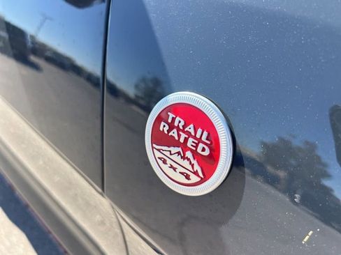 Used 2018 Jeep Grand Cherokee Trailhawk image 14