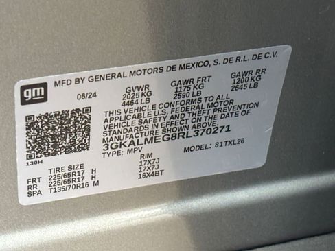 Used 2024 GMC Terrain SLE FWD image 28