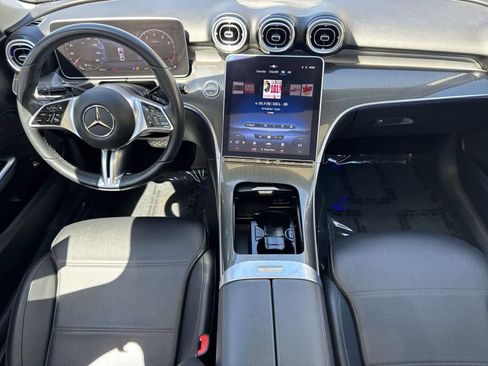 Used 2022 Mercedes-Benz C 300 Sedan w/ Exclusive Trim Package image 14