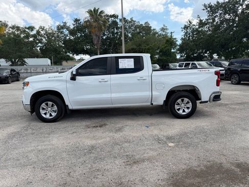 Used 2025 Chevrolet Silverado 1500 LT AWD/4WD image 3