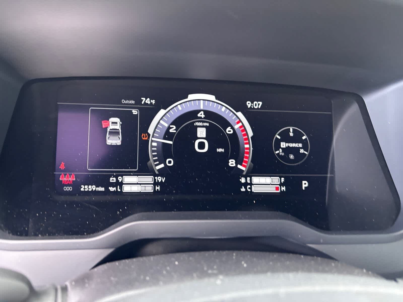 Used 2026 Toyota Tundra Limited AWD/4WD image 21