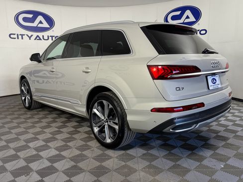 Used 2022 Audi Q7 Premium Plus image 4