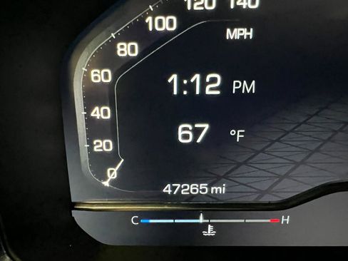 Used 2025 GMC Sierra 1500 SLT AWD/4WD image 49