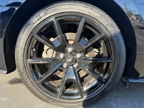 Used 2017 Ford Mustang GT Premium w/ Equipment Group 401A image 41