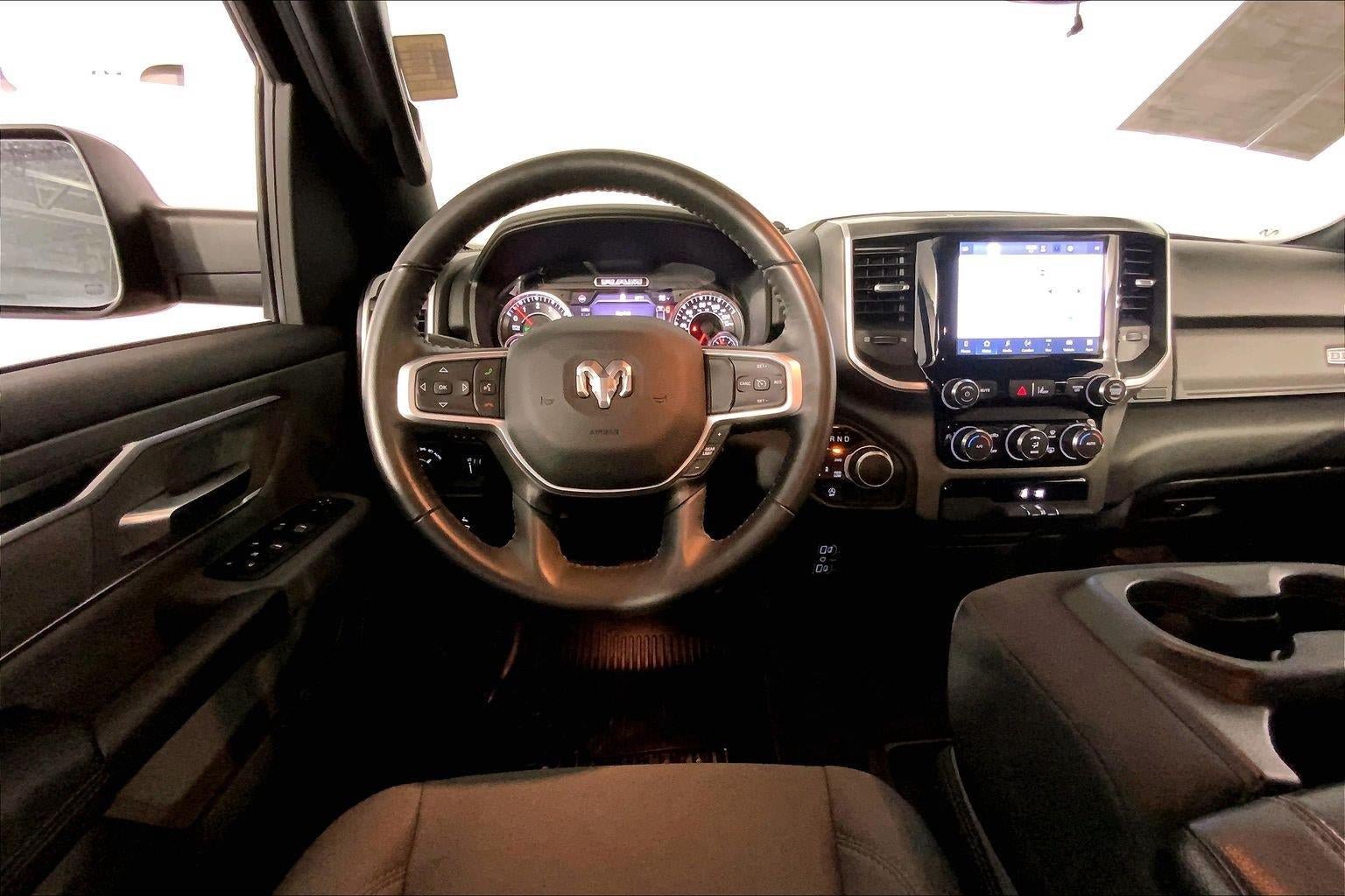 Used 2022 RAM 1500 Big Horn AWD/4WD image 5