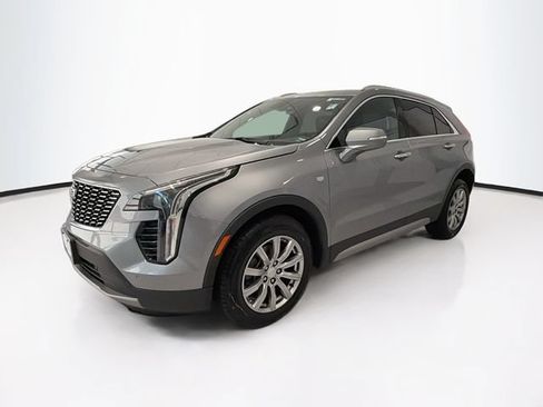 Certified 2023 Cadillac XT4 Premium Luxury w/ Cold Weather Package AWD/4WD image 3