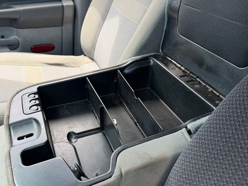 Used 2006 Dodge Ram 2500 Truck SLT w/ Quad Cab Big Horn Value Group image 17