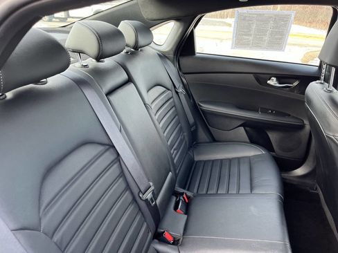 Used 2023 Kia Forte GT-Line w/ GT-Line Premium Package image 32