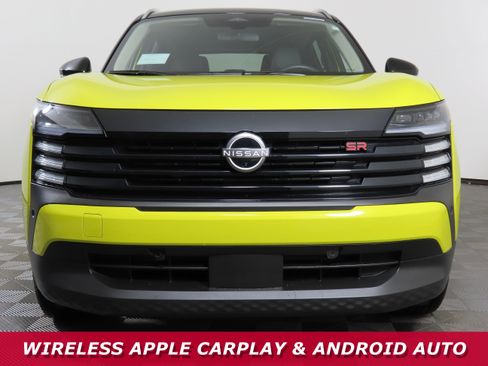 Certified 2025 Nissan Kicks SR w/ Illumination Package image 2