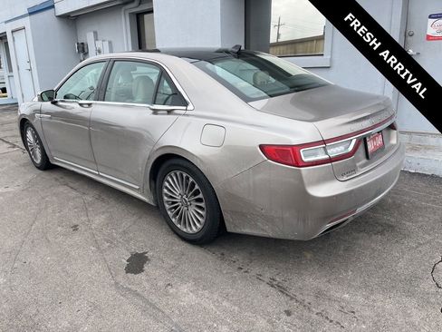 Used 2019 Lincoln Continental Reserve image 4