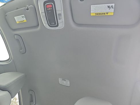 Certified 2023 Hyundai Elantra SEL w/ Convenience Package image 32