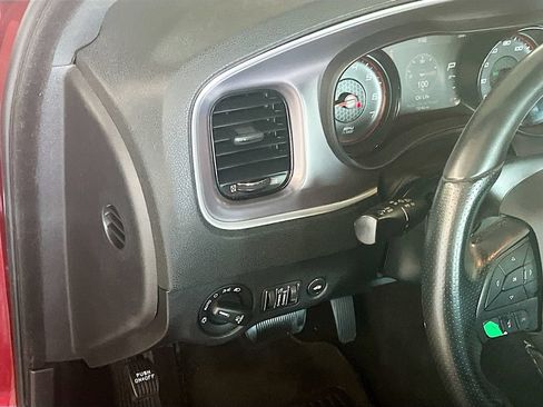 Used 2019 Dodge Charger R/T w/ Blacktop Package RWD image 10