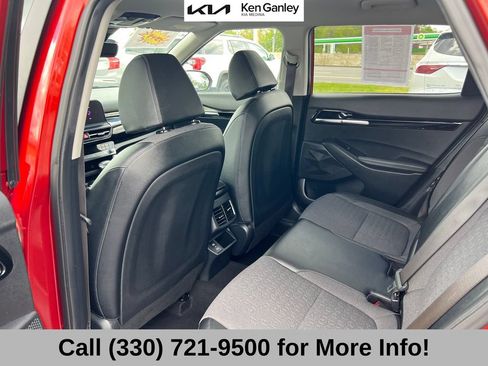 Certified 2024 Kia Seltos S AWD/4WD image 50