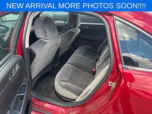 Used 2013 Chevrolet Impala LT w/ LT Sunroof Package FWD image 16