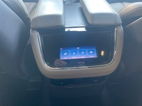 Used 2024 Lincoln Navigator L Reserve AWD/4WD image 10