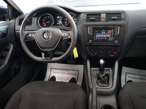Used 2016 Volkswagen Jetta S FWD image 8