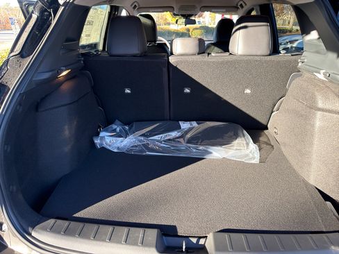 New 2026 Nissan Kicks SR w/ Cold Weather Package image 32