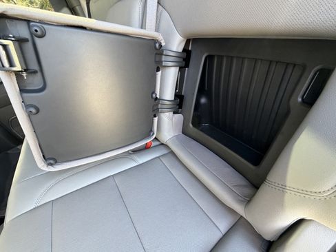 Used 2022 GMC Sierra 1500 SLT w/ SLT Premium Plus Package image 57