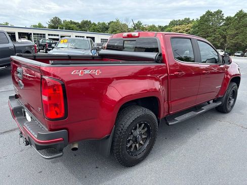 Used 2017 Chevrolet Colorado LT w/ LT Convenience Package AWD/4WD image 2