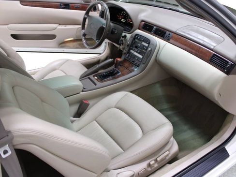 Used 1998 Lexus SC 300 Coupe RWD image 8