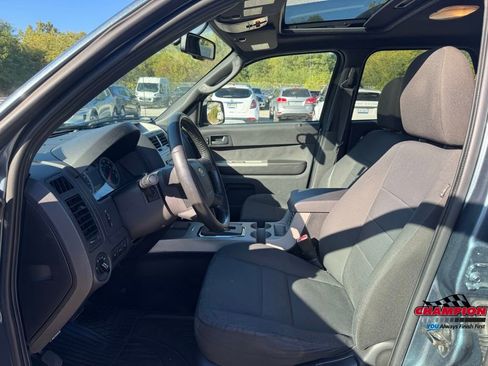 Used 2010 Ford Escape XLT image 15
