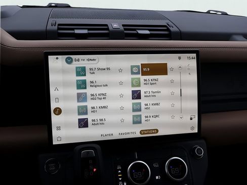 New 2026 Land Rover Defender 110 S AWD/4WD image 21