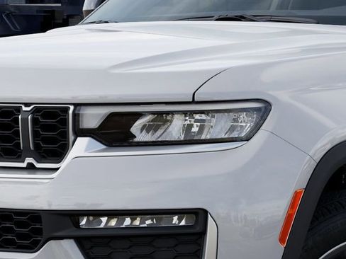 New 2026 Jeep Grand Cherokee Limited image 10