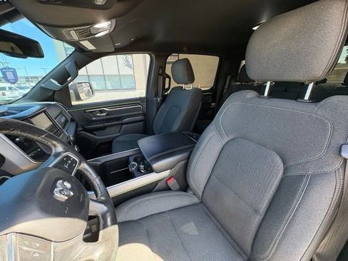 Used 2019 RAM 1500 Big Horn AWD/4WD image 12