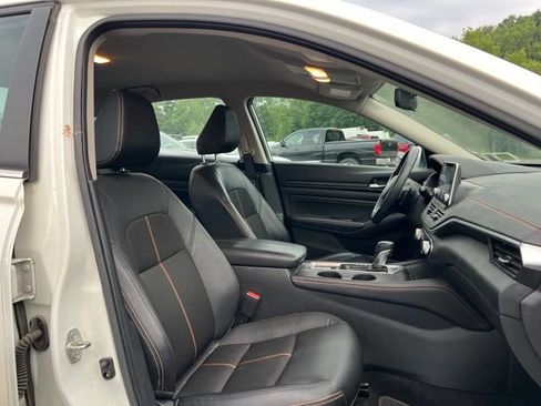 Used 2020 Nissan Altima 2.5 SR AWD/4WD image 15