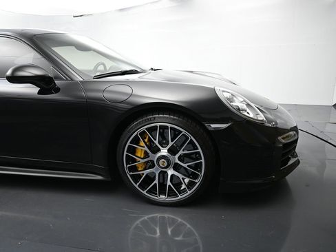 Used 2014 Porsche 911 Turbo S image 20