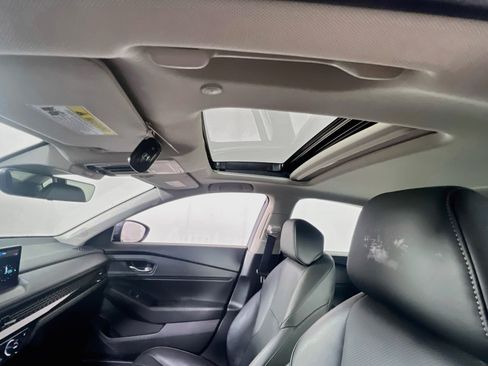 Used 2023 Honda Accord EX-L image 19