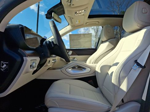 New 2026 Mercedes-Benz GLE 350 4MATIC image 9