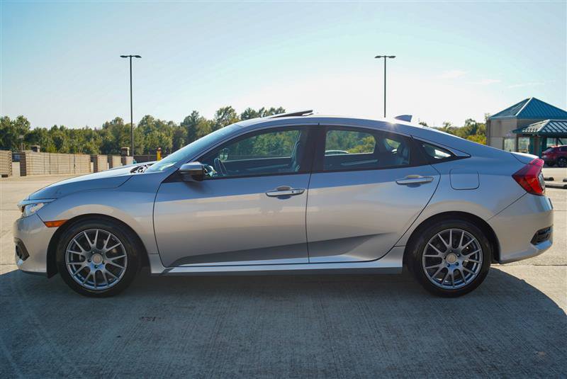 Used 2016 Honda Civic EX-L image 3