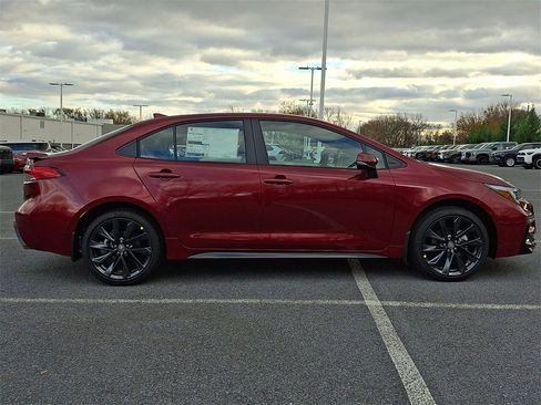 New 2026 Toyota Corolla SE image 4