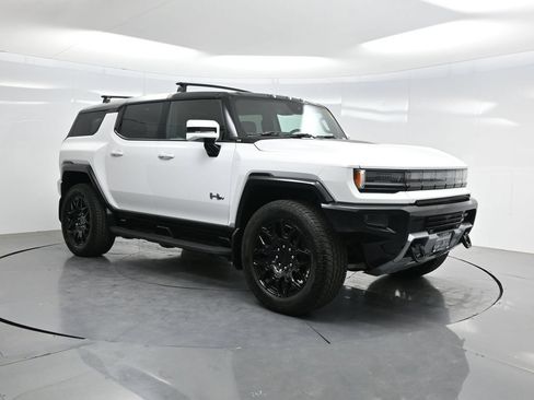 Used 2024 GMC Hummer EV 2X w/ LPO, Roof Cross Rail Package AWD/4WD image 47