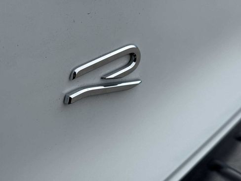 Used 2023 Volkswagen Golf R image 19