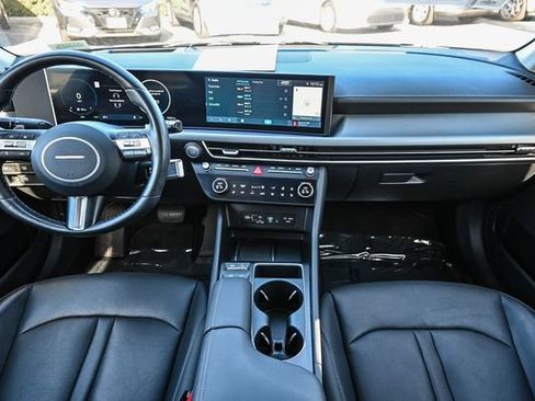 Certified 2025 Hyundai Sonata Limited image 18