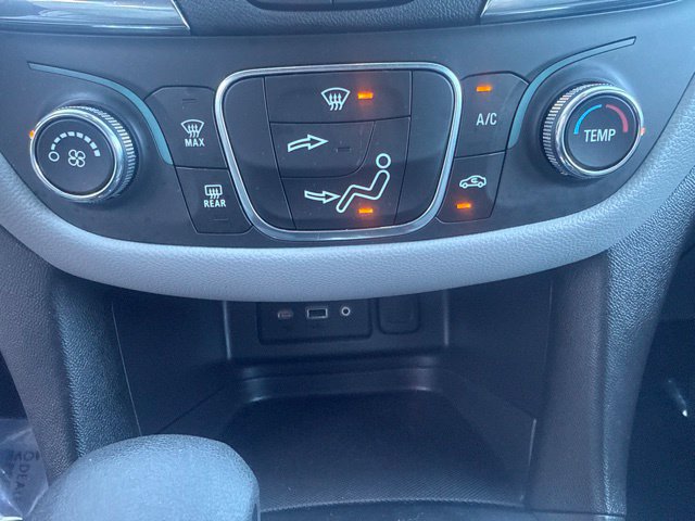 Used 2024 Chevrolet Equinox LS w/ Driver Confidence II Package AWD/4WD image 19
