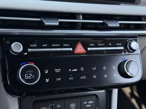 New 2026 Hyundai Tucson Limited image 18