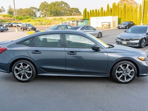 New 2026 Honda Civic Sport Touring image 5