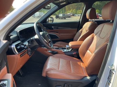 Used 2024 Kia Telluride SX X-Line AWD/4WD image 16