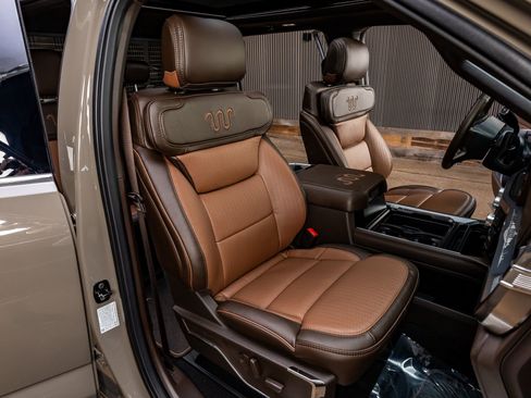 Used 2026 Ford F250 King Ranch w/ Chrome Package image 30