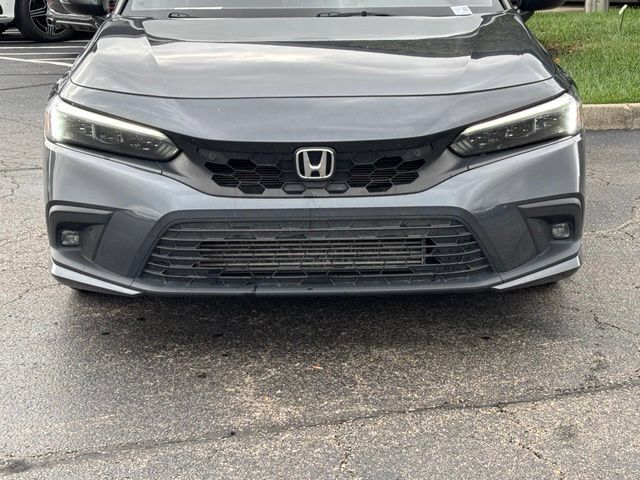 Used 2024 Honda Civic Sport Touring image 2