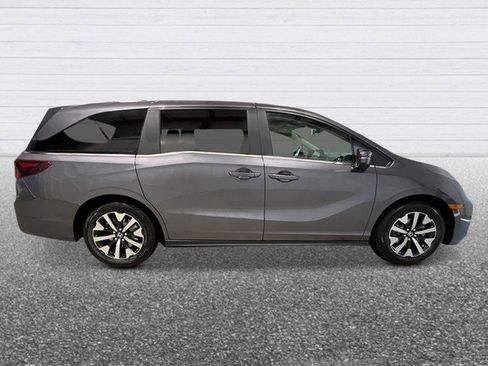 New 2026 Honda Odyssey EX-L image 8