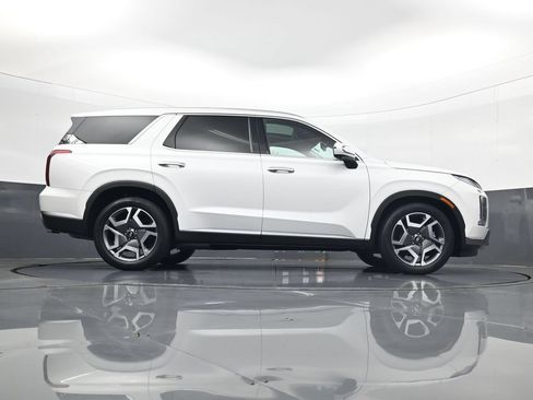 Certified 2024 Hyundai Palisade SEL FWD image 26