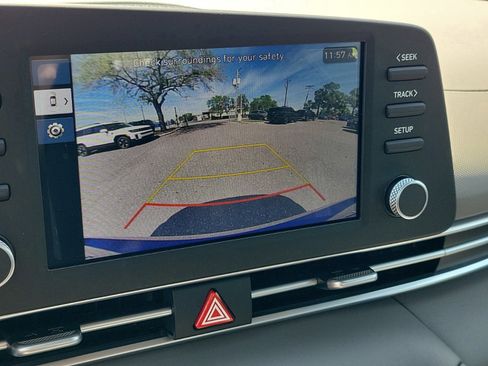 New 2026 Hyundai Elantra SE image 8